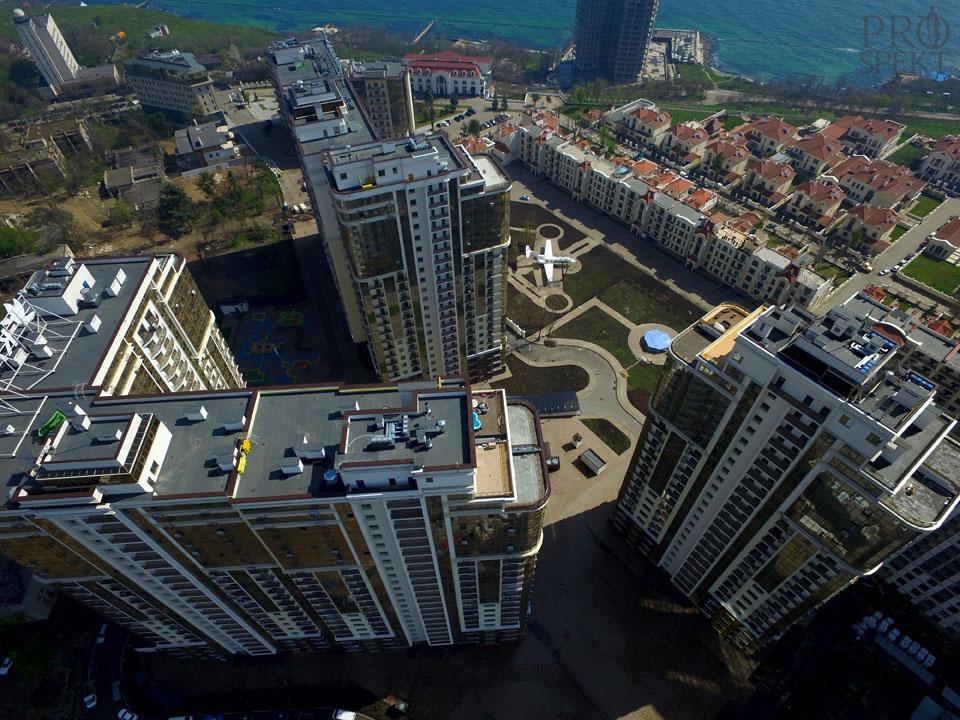 The Den Odesa Exterior photo